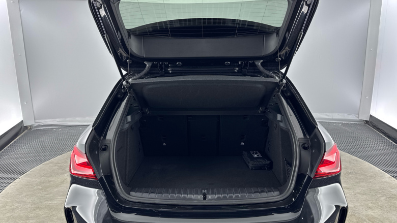 BMW 1 Series 118i M Sport 5dr Step Auto Petrol Hatchback